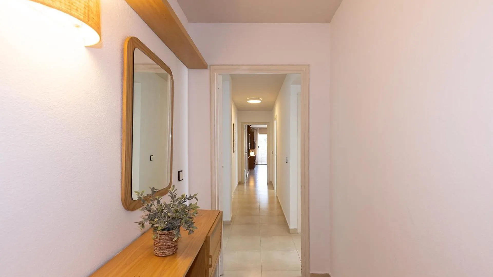 Uhc Playamero Family Complex Aacc Salou 0*,  Španělsko